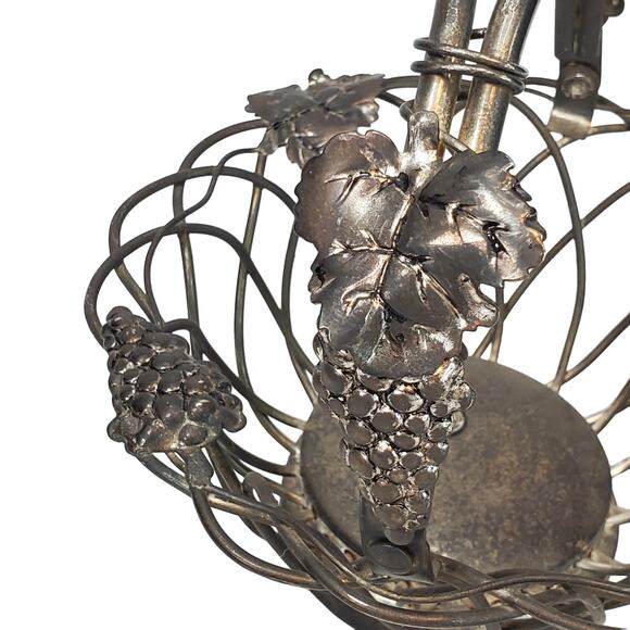Godinger Silver Art Co Ltd. Wire Basket With Handle Grapevine Grape Leaves 7.5" - Picture 2 of 10